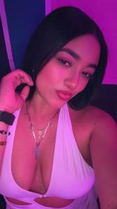 641572893: Chica busca chico en Valencia