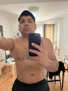 641826865: Chico busca chica en Valencia