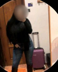 611384084: Chica busca chico en Madrid