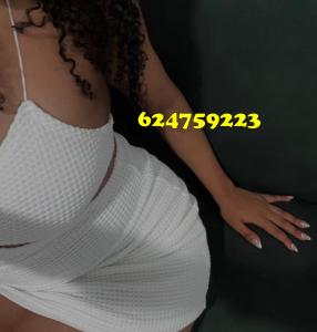974563641: Chica busca chico en Huesca