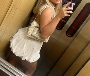624858427: Chica busca chico en Valencia