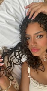 614474955: Chica busca chico en Málaga