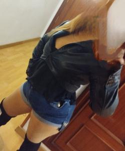 742063392: Chica busca chico en Huesca
