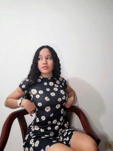 614285793: Chica busca chico en Zaragoza