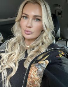 642523766: Chica busca chico en Almería