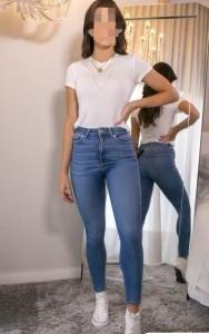 613762468: Chica busca chico en Granada