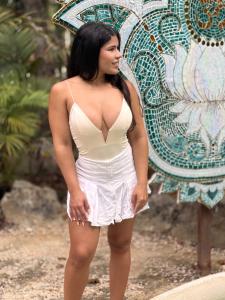 695165667: Chica busca chico en Málaga