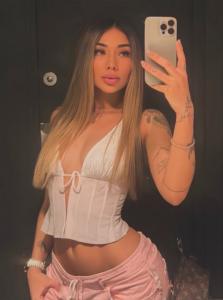 617781967: Chica busca chico en Barcelona