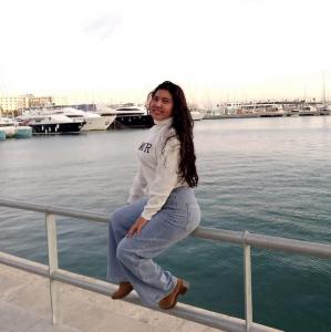 604236322: Chica busca chico en Valencia