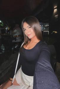 678945336: Chica busca chico en Granada