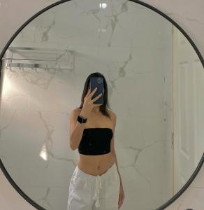 643388430: Chica busca chico en Navarra