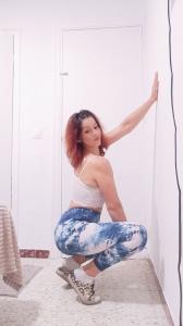 687181489: Chica busca chico en Sevilla