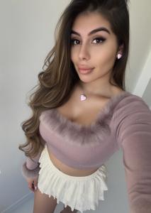 610803768: Chica busca chico en Málaga