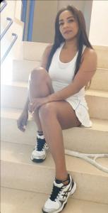 635818203: Chica busca chico en Navarra