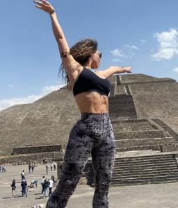 613475788: Chica busca chico en Alicante