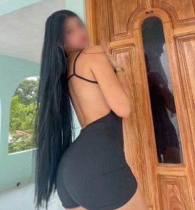 666411872: Chica busca chico en Sevilla