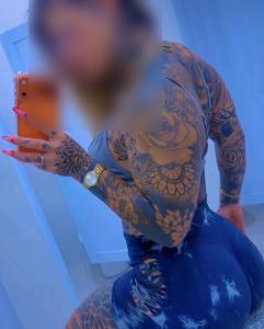 632619330: Chica busca chico en Sevilla