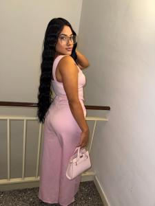 663166978: Chica busca chico en Murcia