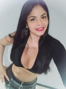 722366260: Chica busca chico en Guipúzcoa