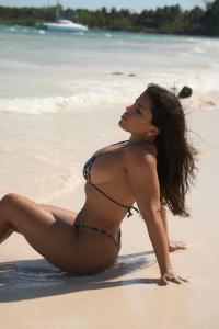 695165667: Chica busca chico en Granada