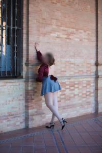 641961596: Chica busca chico en Sevilla