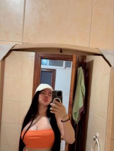 632935408: Chica busca chico en Málaga