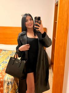 666314466: Chica busca chico en Ibiza