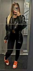 643742924: Chica busca chico en Tarragona