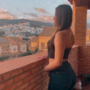 674679757: Chica busca chico en Málaga