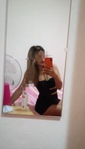 631969773: Chica busca chico en Barcelona