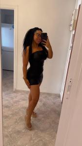 614430288: Chica busca chico en Madrid
