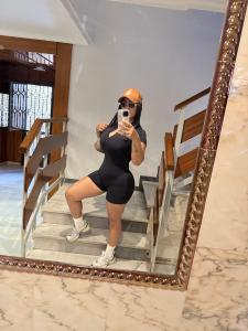 607541098: Chica busca chico en Huelva