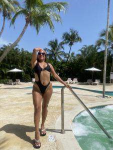 632046108: Chica busca chico en Sevilla