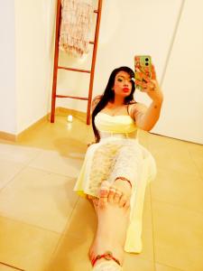 667069930: Chica busca chico en Tenerife