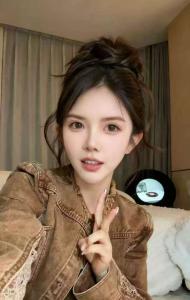 624744945: Chica busca chico en Valencia