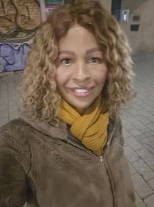 647111308: Transexual en Albacete