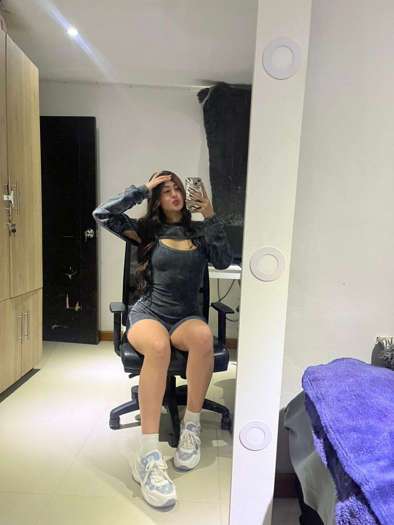 Chica busca chico en Alicante: 