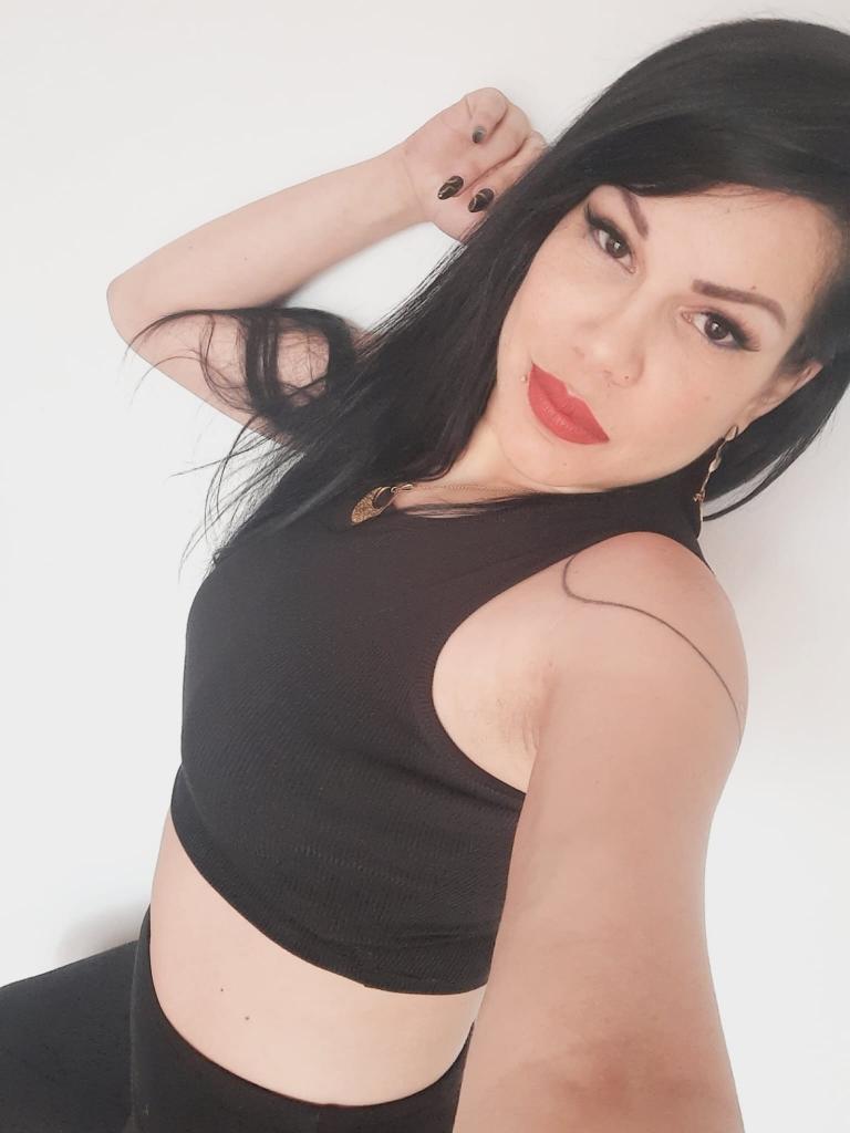 679637913: Chica busca chico en Álava