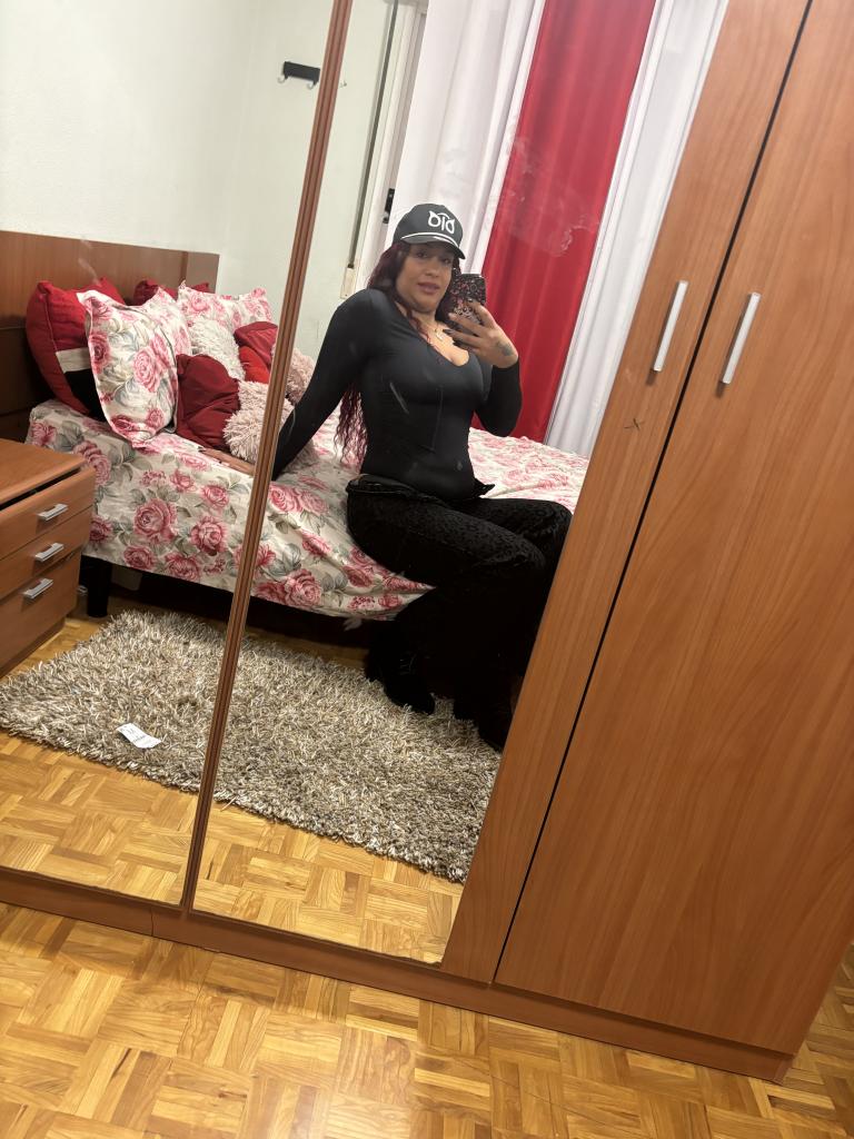 Chica busca chico en Sevilla: 