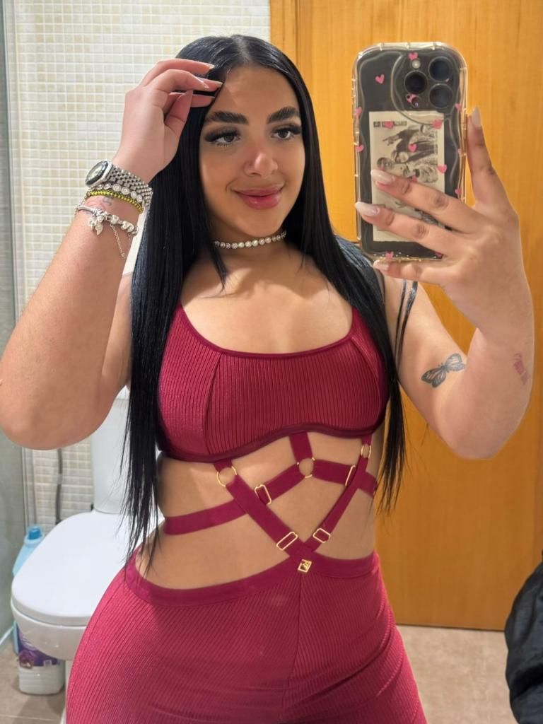 Chica busca chico en Alicante: 