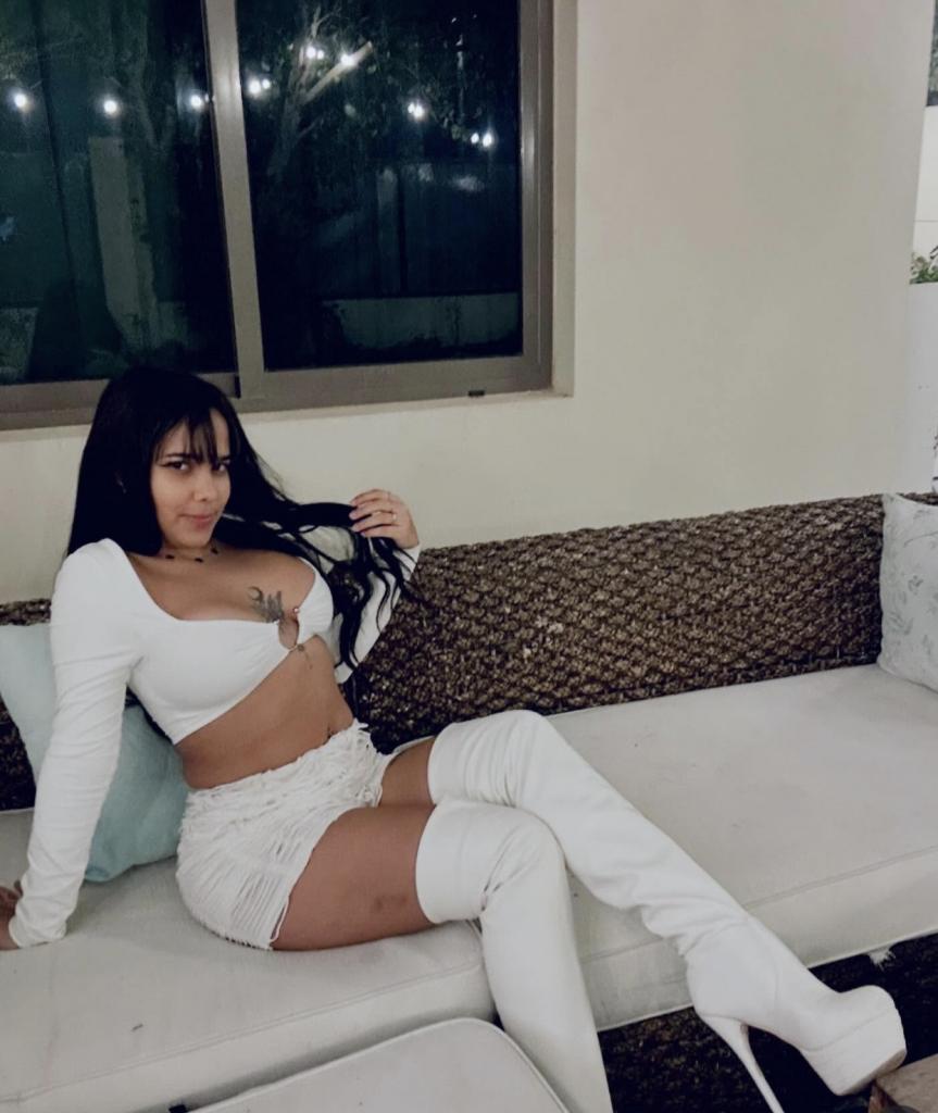 604170526: Chica busca chico en Ibiza