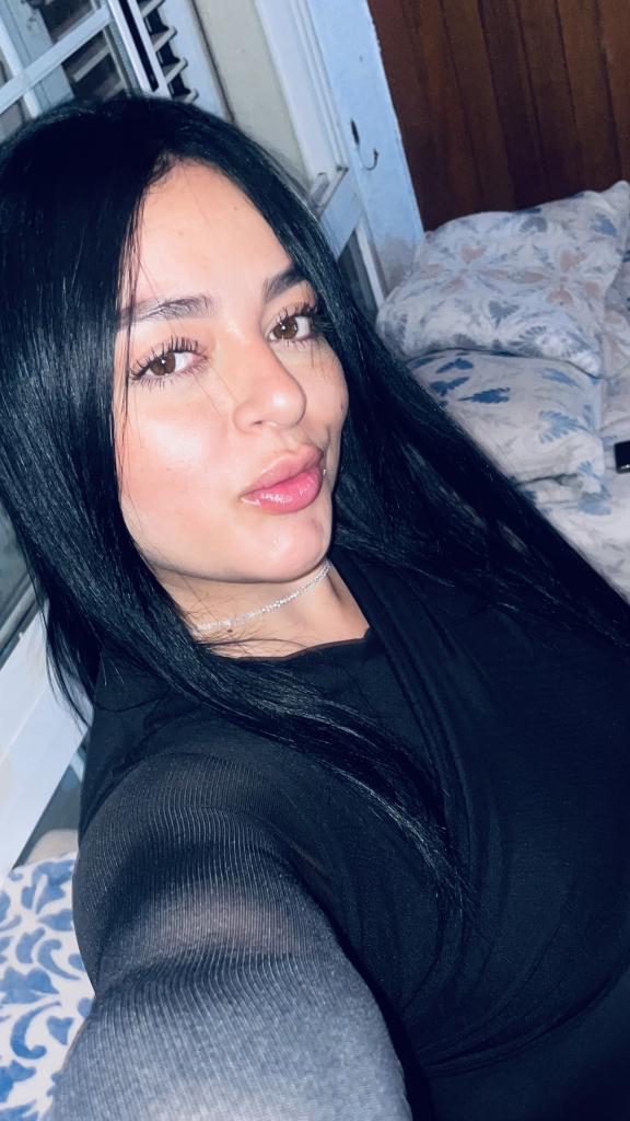 Chica busca chico en Cádiz: 