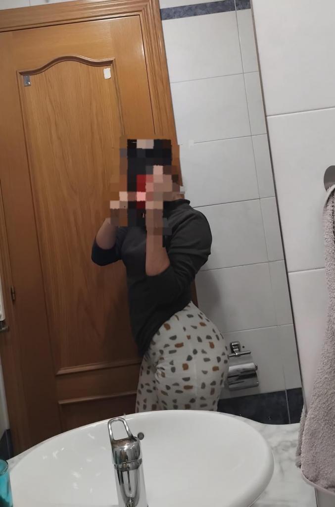 611214822: Chica busca chico en Madrid