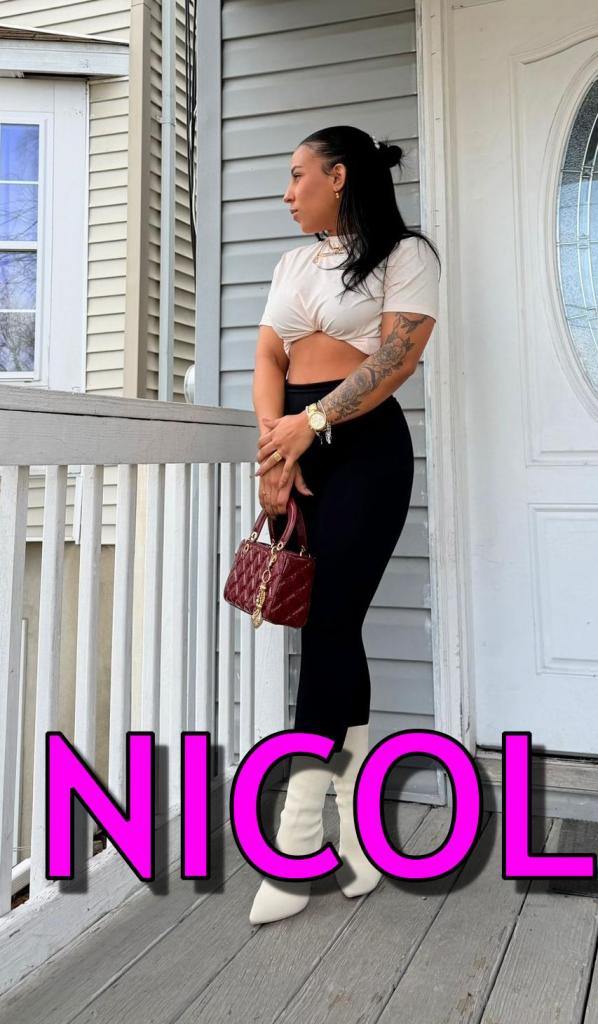 Chica busca chico en Huelva: 