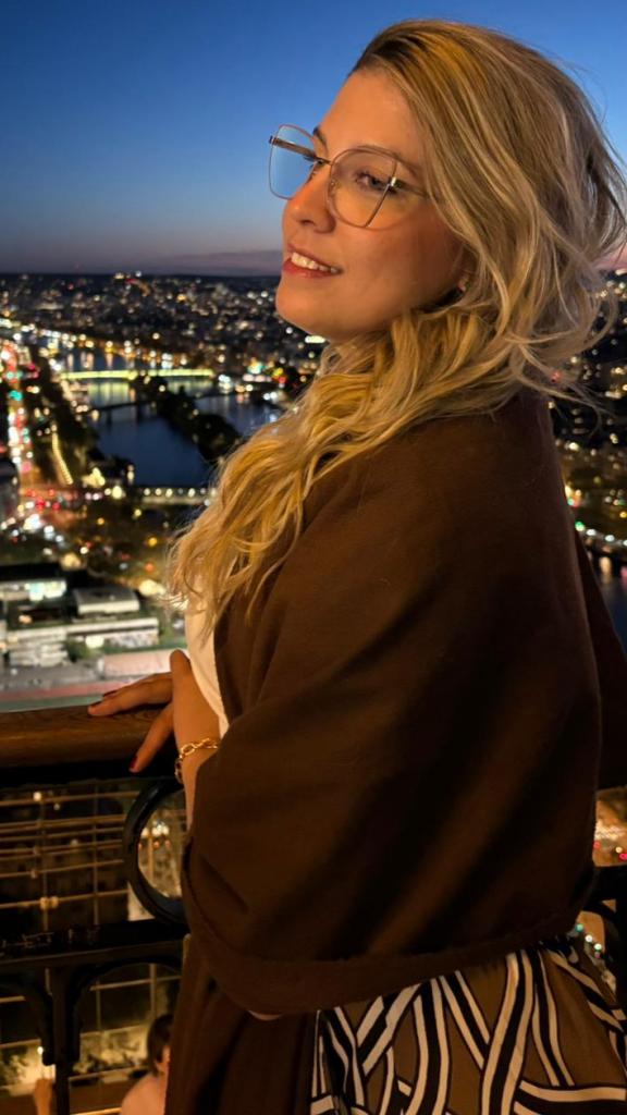 Chica busca chico en La Coruña: 