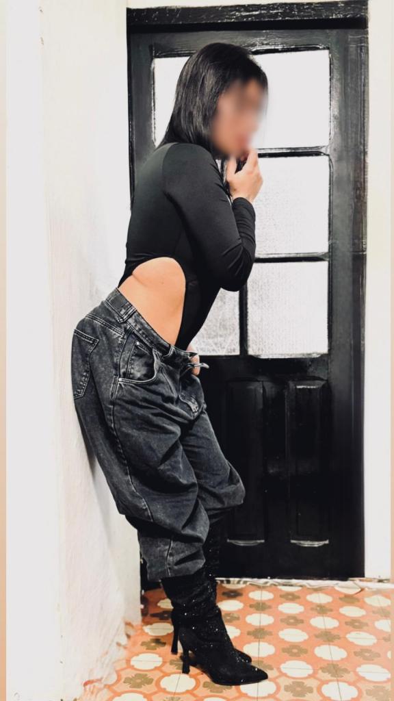 614095597: Chica busca chico en Huesca