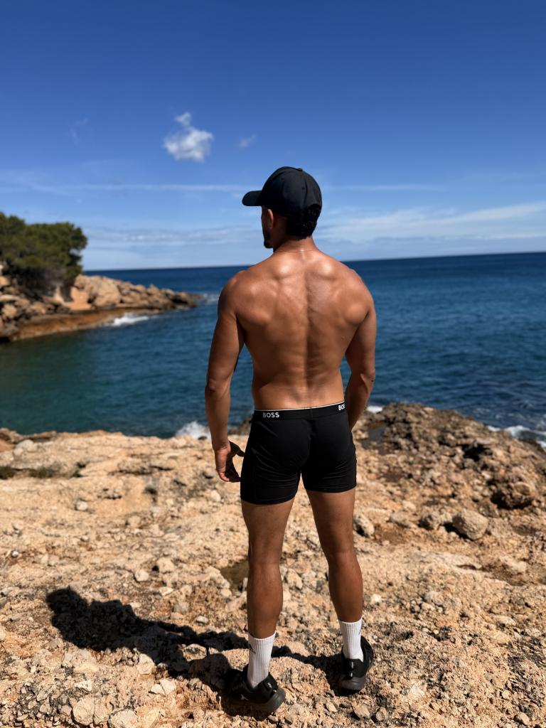 Chico busca chica en Barcelona: 