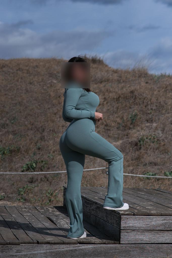 658233308: Chica busca chico en Valencia