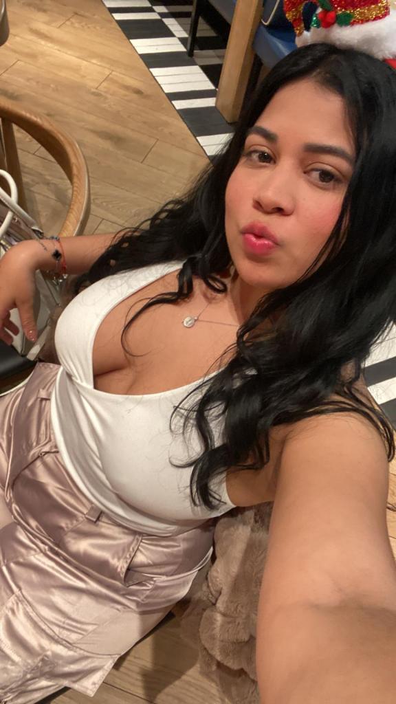 Chica busca chico en Cádiz: 