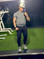 604394307: Chico busca chica en Madrid